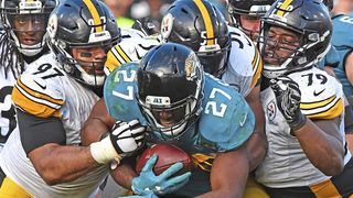 Former NFL QB Oddly Suggests Steelers As Perfect Spot For Free Agent RB (Leonard Fournette). Photo by Peter Diana / Pittsburgh Post-Gazette